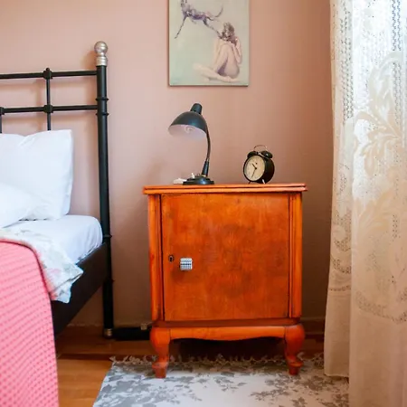 Apartment Vintage Experience στην άνω πολη *